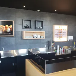 Gallery image 12